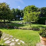 Casa Llanes Con Jardin - La Casa Del Gueelu