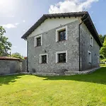Casa Llanes Con Jardin - La Casa Del Gueelu *