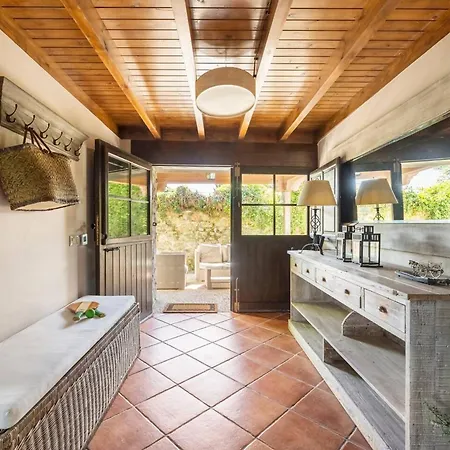 La Casa Del Gueelu - Tradicion Y Encanto En Llanes فيلة