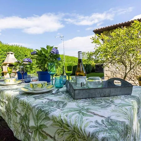 Villa Casa Llanes Con Jardin - La Casa Del Gueelu