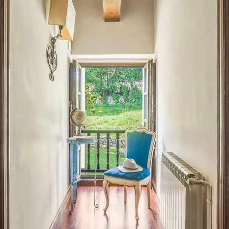 Villa Casa Llanes Con Jardin - La Casa Del Gueelu Hontoria